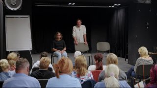 11. Cetlik És Székek